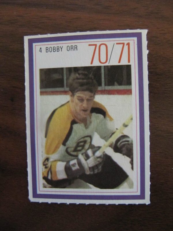 1970 Esso Power Play #56- Bruins Bobby Orr (4)