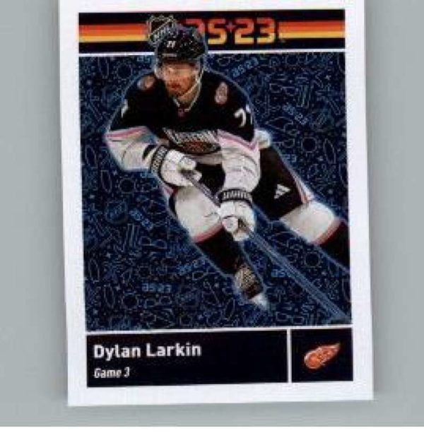 2023-24 TOPPS #590 - Dylan Larkin