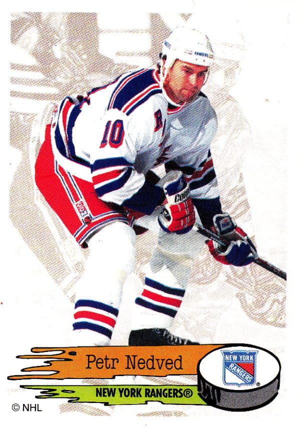 1995 PANINI  #104-Petr Nedved