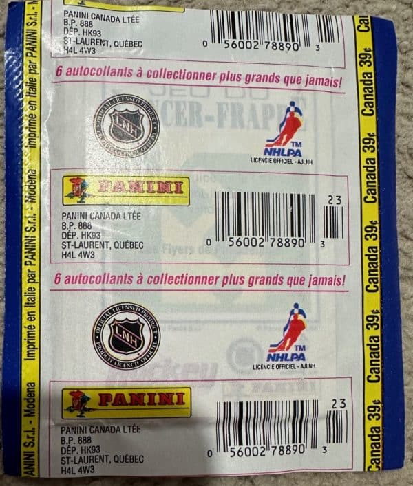 1992 FRENCH Holy Grail Panini Unopened (with 6 stickers inside) NHL sticker pack - Image 4