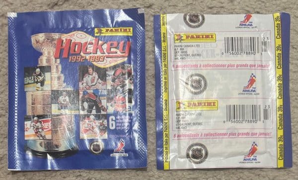 1992 FRENCH Holy Grail Panini Unopened (with 6 stickers inside) NHL sticker pack - Image 2