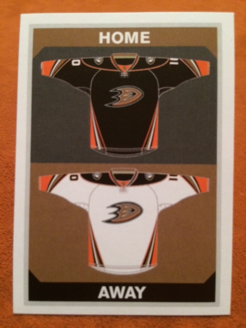 2015 PANINI #234- Uniform