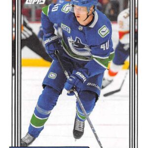 2020-21 TOPPS #580- Elias Pettersson