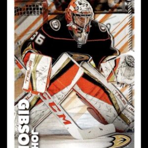 2022-23 TOPPS #10 - John Gibson