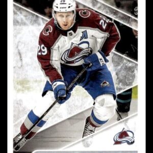 2022-23 TOPPS #634 - Nathan MacKinnon