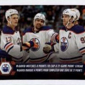 2023-24 TOPPS #189 - Connor McDavid Edmonton Oilers