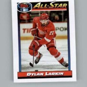 2023-24 TOPPS #595 - Dylan Larkin