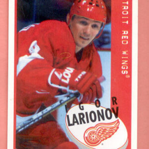 1997 PANINI #152-Igor Larionov