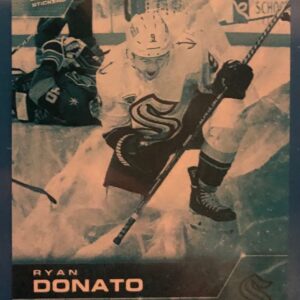 2021-22 Topps NOW Ice Parallel  #3- Ryan Donato (1 of 10) *not #'d