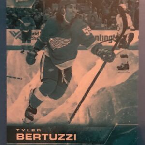 2021-22 Topps NOW Ice Parallel  #8- Tyler Bertuzzi (1 of 10) *not #'d