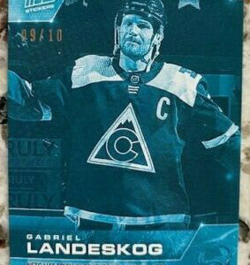 2021-22 Topps NOW Ice Parallel  #195- Gabriel Landeskog (1 of 10)