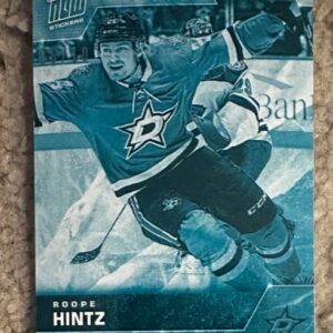 2022-23 Topps NOW Ice Parallel  #364- Roope Hintz (1 of 10)