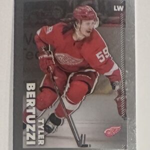 2022-23 TOPPS CHROME BASE Online Exclusive #177 - Tyler Bertuzzi