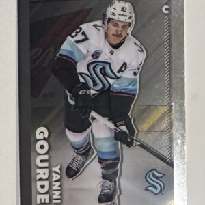 2022-23 TOPPS CHROME BASE Online Exclusive #418 - Yanni Gourde