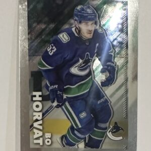 2022-23 TOPPS CHROME BASE Online Exclusive #485 - Bo Horvat