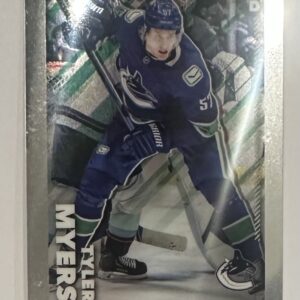2022-23 TOPPS CHROME BASE Online Exclusive #490 - Tyler Myers
