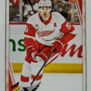 2025-26 TOPPS #770 - Moritz Seider